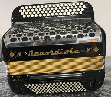 Used chromatic accordion Accordiola