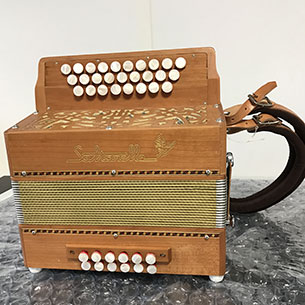 Used diatonic Saltarelle accordion, NordSud model