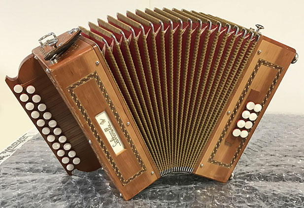 Accordéon d'occasion diatonique Saltarelle Berry