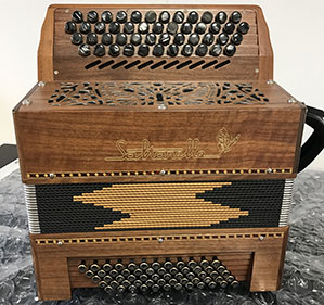 Used Saltarelle accordion - Chaville