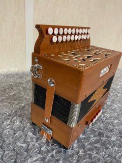 Diatonic accordion Bouëbe model