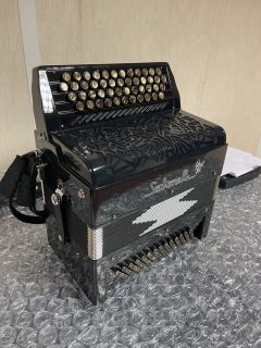 Bourroche 4R chromatic accordion